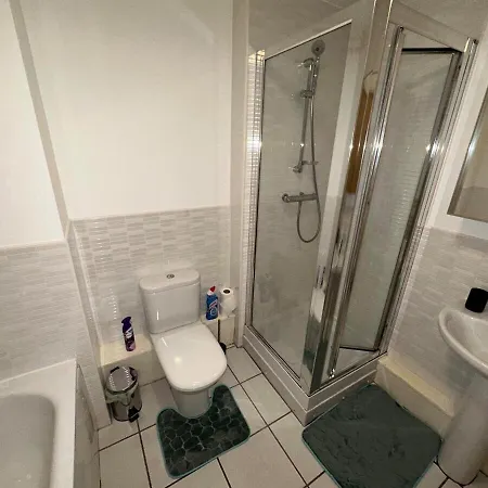 Luxury 1 Bedroom - City Centre - Balcony - Near O2 Academy *